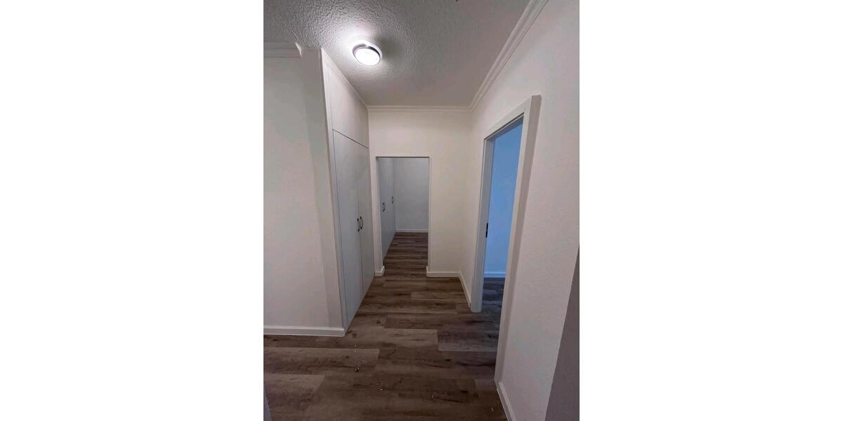 Hochparterre Berlin Treptow-Köpenick - 4 Zimmer, 80 m&sup2;, 1.699&euro; | Angebot:24507801