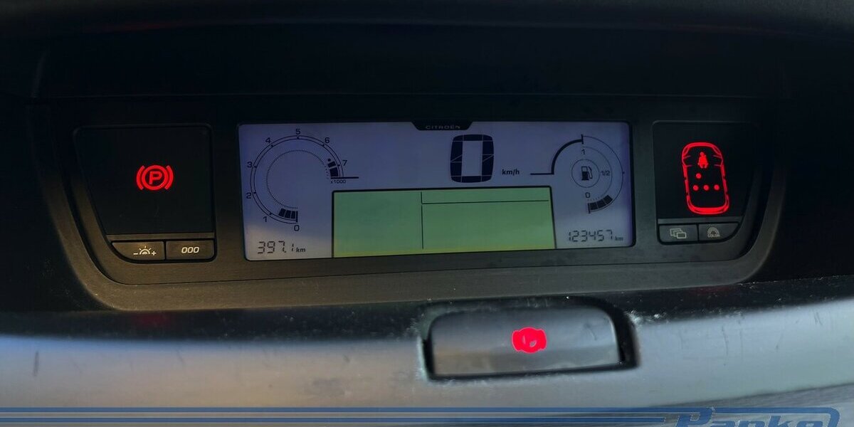 Citroen C4 Picasso Tendance*7-Sitz*1-Hand*PDC*Temp 123.457 km 2.990 &euro; Berlin 13187