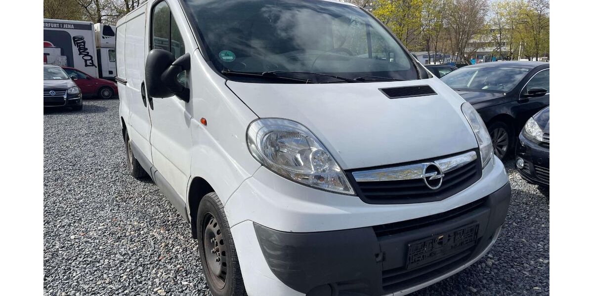 Opel Vivaro 198.000 km 3.200 &euro; Berlin 13353