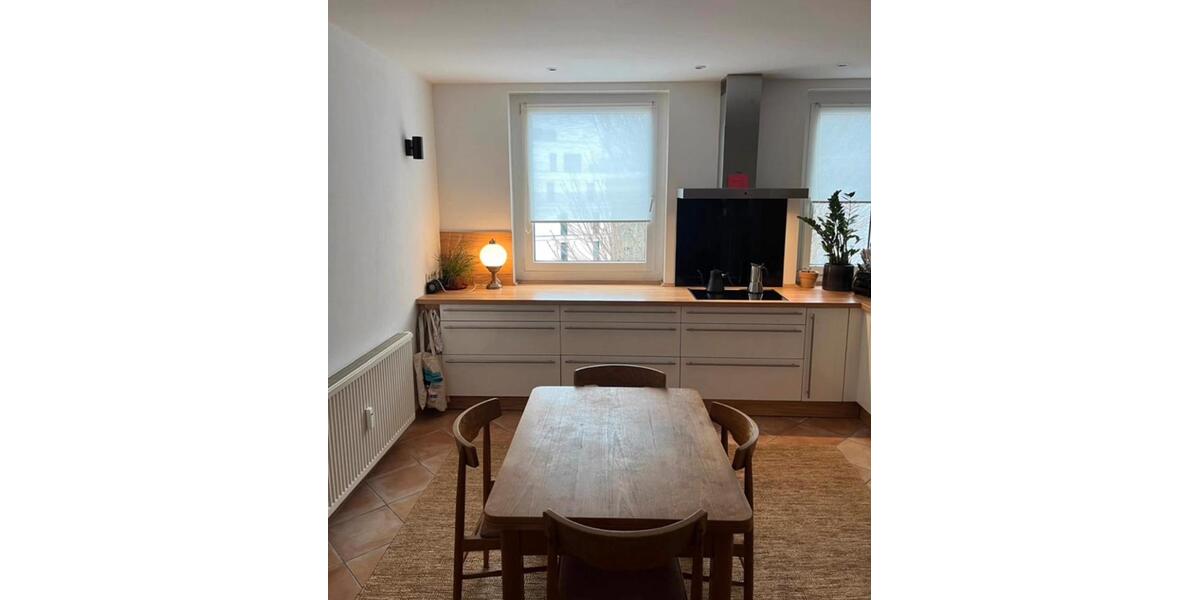 Etagenwohnung Berlin Tempelhof-Schöneberg - 1 Zimmer, 87 m&sup2;, 850&euro; | Angebot:27666650