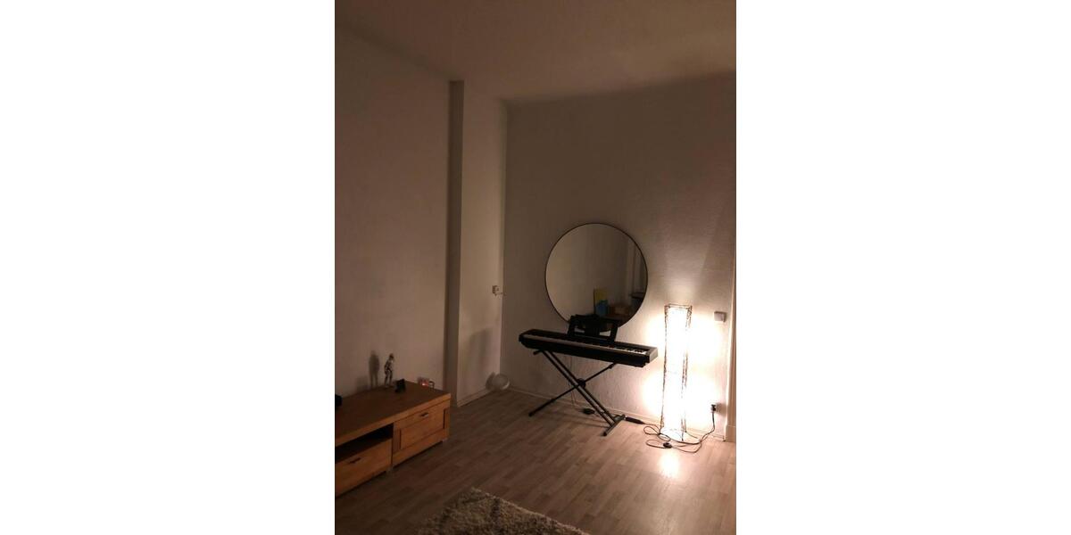 Etagenwohnung Berlin Treptow-Köpenick - 2 Zimmer, 60 m&sup2;, 1.100&euro; | Angebot:24400843