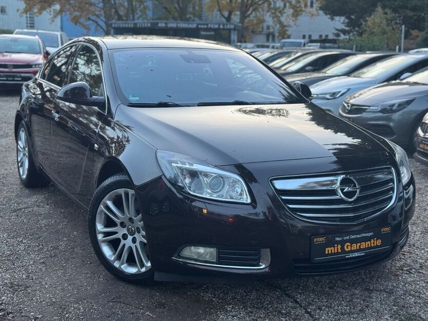Opel Insignia 187.000 km 9.490 € Berlin 13127