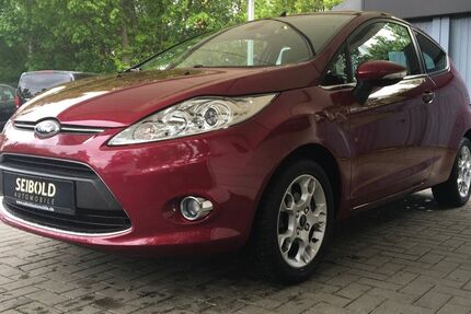 Ford Fiesta 28.707 km 9.980 &euro; Berlin 10315