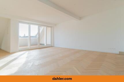 Wohnung Berlin Charlottenburg-Wilmersdorf - 4 Zimmer, 150 m&sup2;, 3.750&euro; | Angebot:25993319