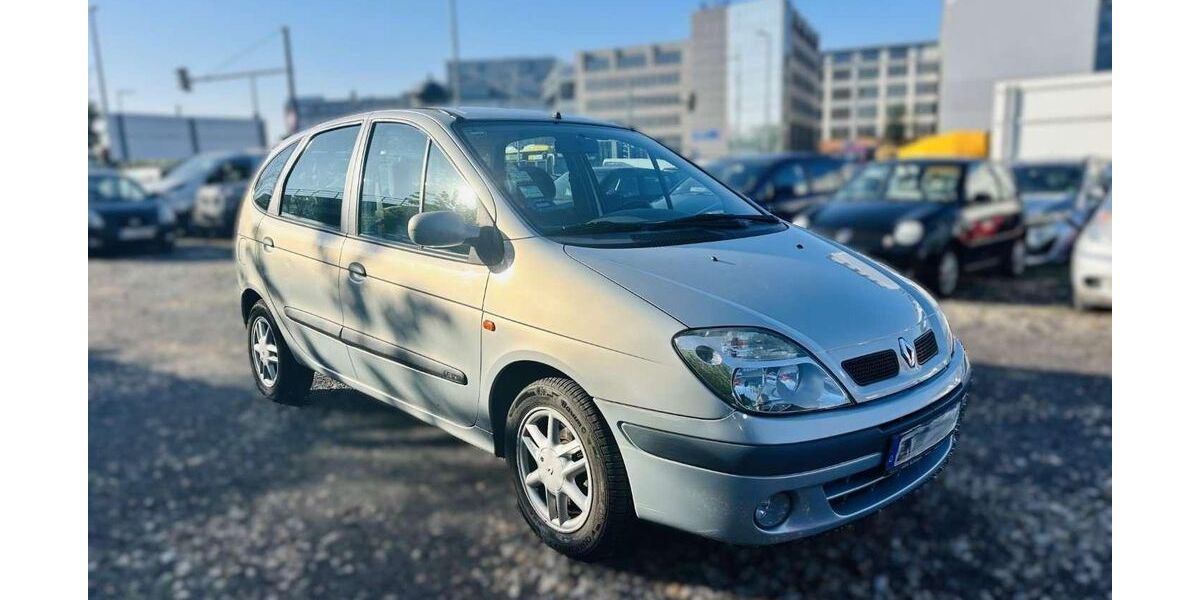 Renault Scenic 172.000 km 980 &euro; Berlin 10829