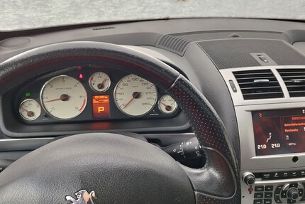 Peugeot 407 231.500 km 2.450 € Berlin 10178