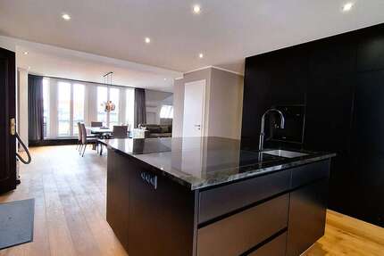 Wohnung Berlin Charlottenburg - 3 Zimmer, 144 m&sup2;, 3.700&euro; | Angebot:27111585