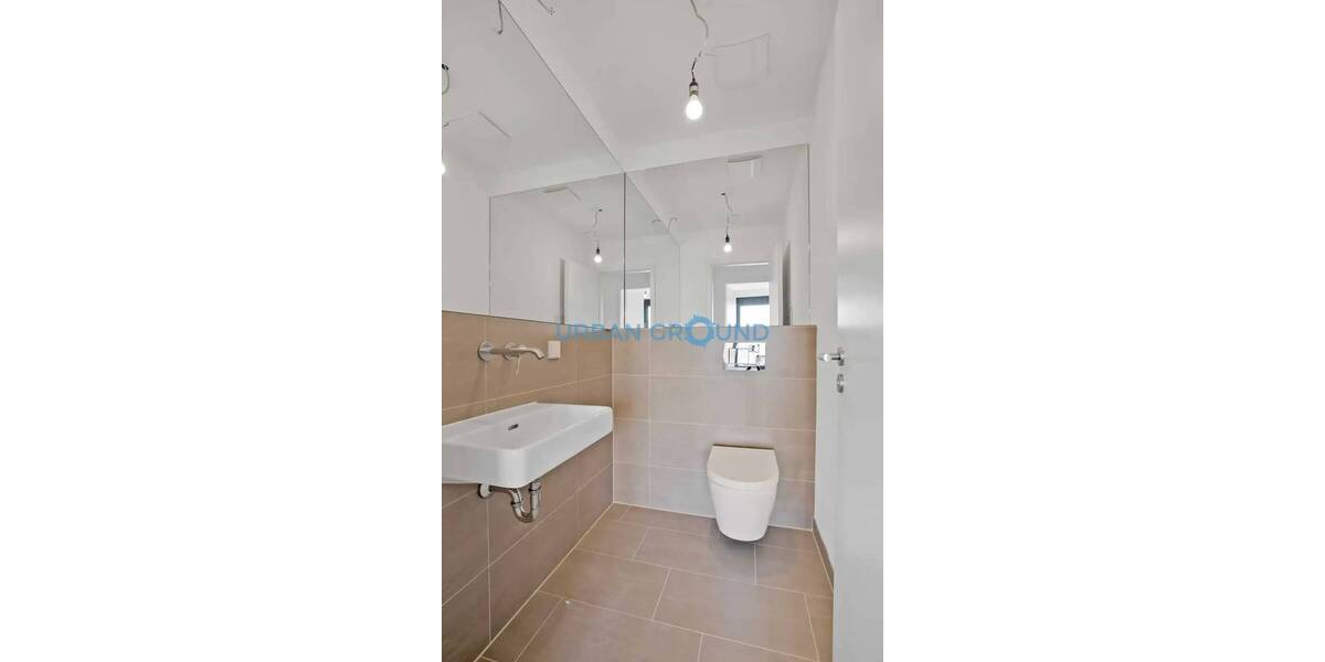 Etagenwohnung Berlin Mitte - 3 Zimmer, 81 m&sup2;, 2.160&euro; | Angebot:26451651