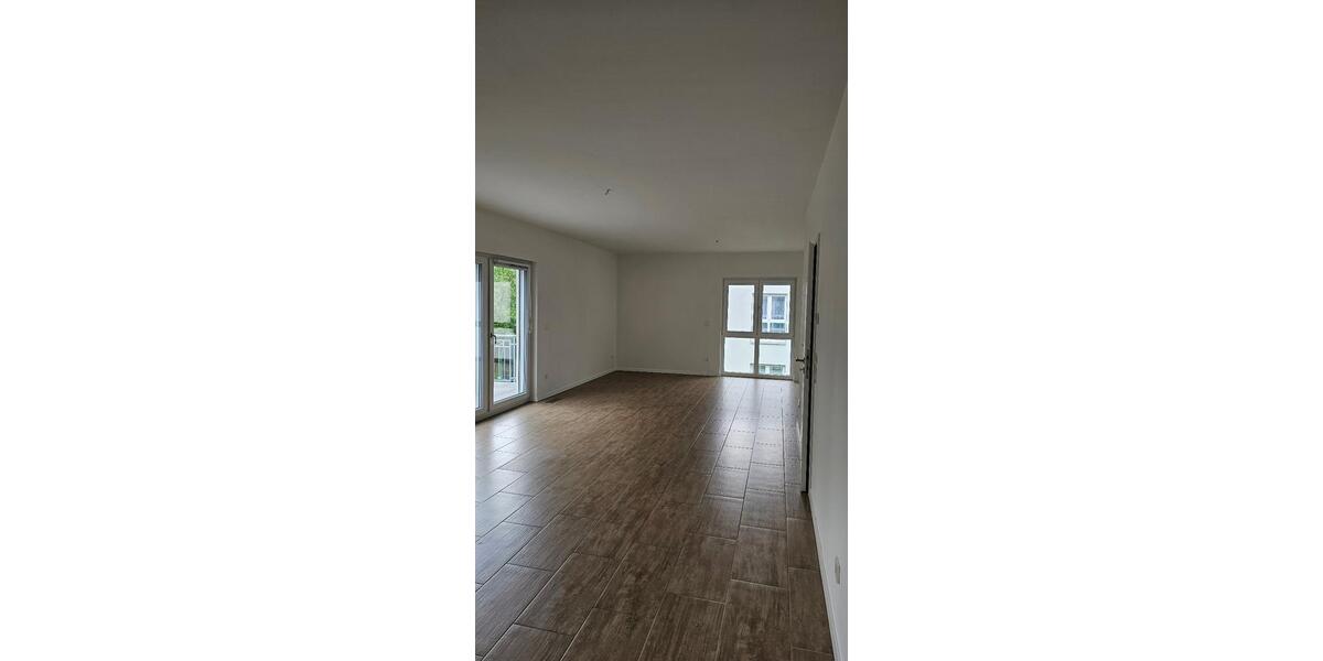 Etagenwohnung Oranienburg - 4 Zimmer, 118 m&sup2;, 1.669&euro; | Angebot:26477852