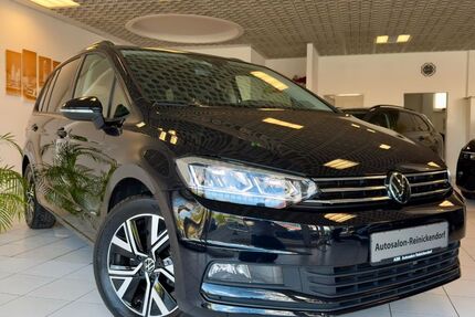VW Touran 31.136 km 29.980 &euro; Berlin 13403