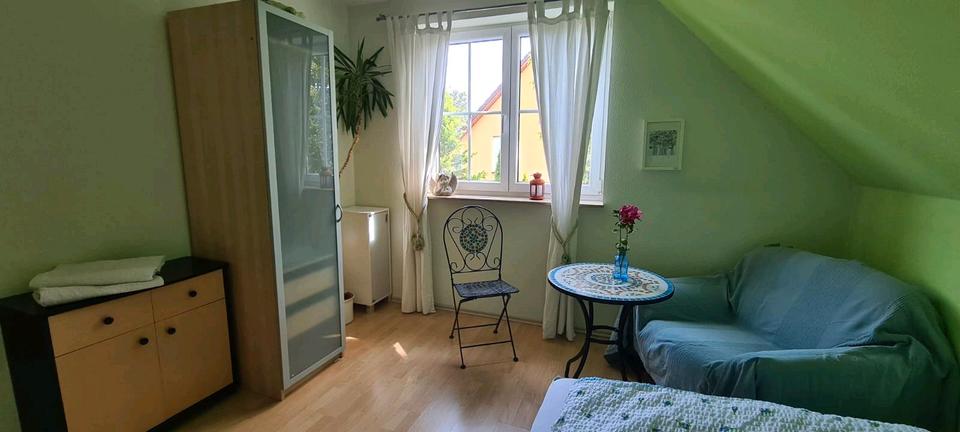 Einfamilienhaus Falkensee - 4 Zimmer, 150 m&sup2;, 2.600&euro; | Angebot:25083073