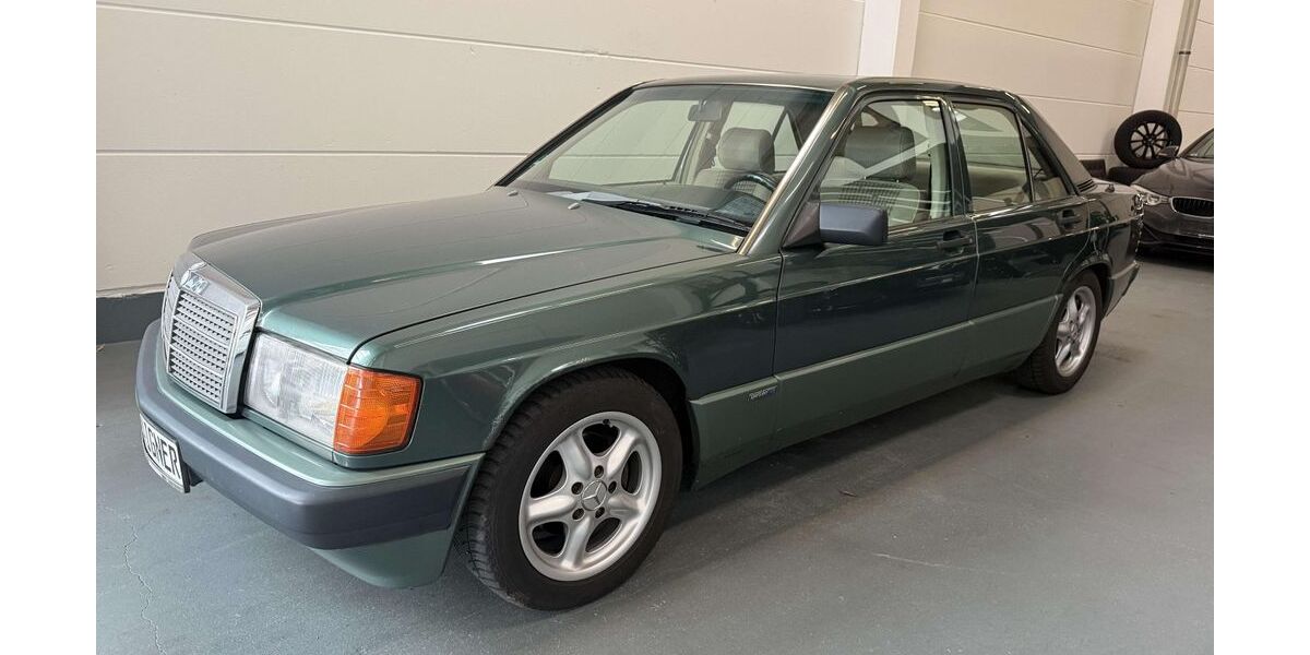Mercedes-Benz 190 233.188 km 9.950 &euro; Berlin 12277