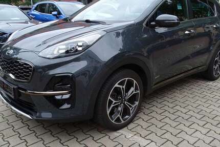 Kia Sportage 106.000 km 19.900 € Berlin 12359