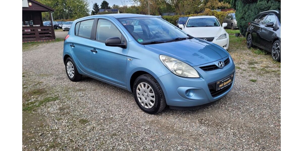 Hyundai i20 173.000 km 2.490 &euro; Berlin 13127