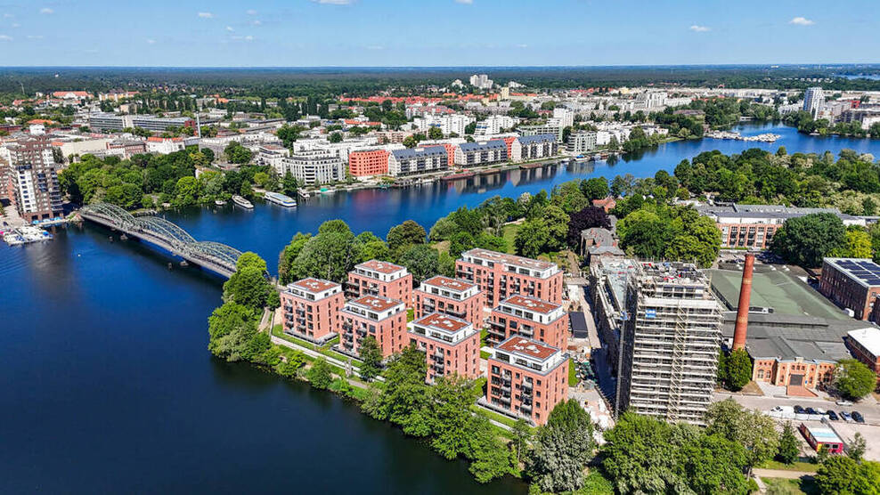 Traumhafte 3-Zimmer-Wohnung an der Havel mit Loggia & Wasserblick - Showroom SaSo geöffnet