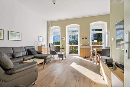 Modernes Wohnen auf zwei Ebenen - mit eigenem Garten am Bürgerpark in Niederschönhausen 4 zimmer