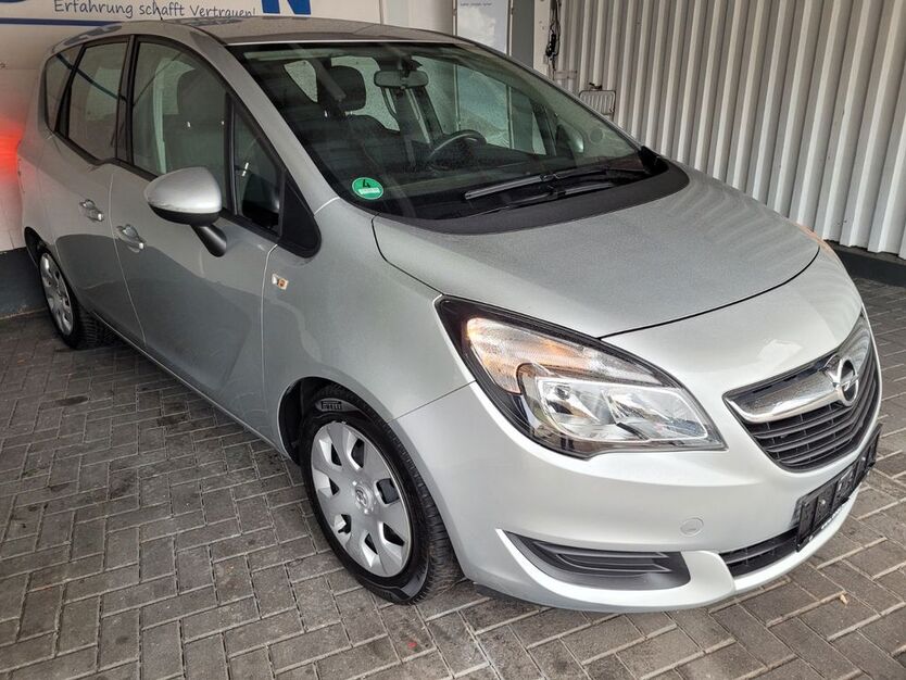 Opel Meriva 83.000 km 8.950 € Berlin 12277