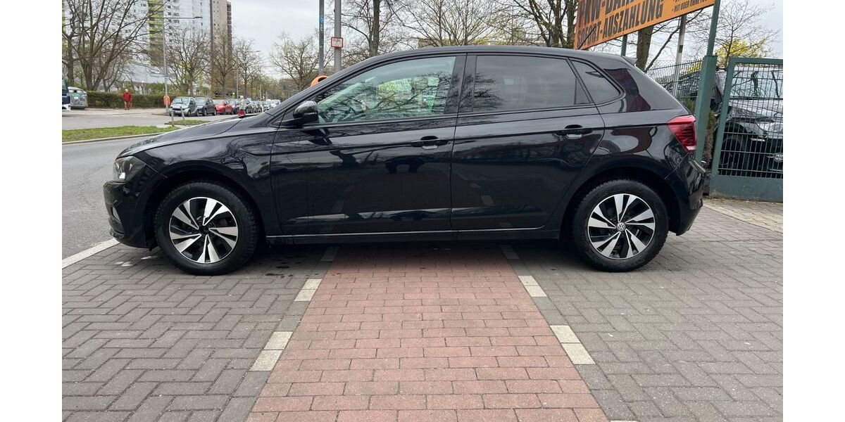 VW Polo 119.000 km 13.990 &euro; Berlin 12353