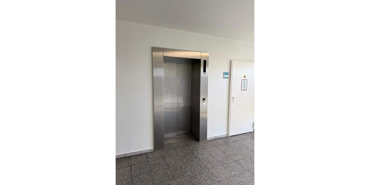 Gewerbeobjekt Berlin Marzahn - 1 Zimmer, 13 m&sup2;, 350&euro; | Angebot:26798555