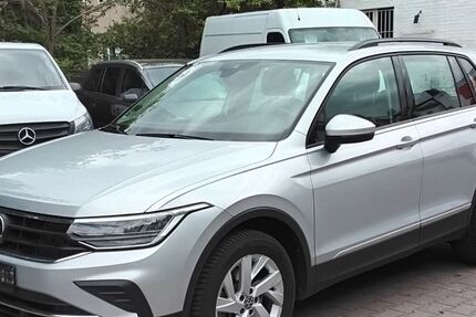 VW Tiguan 42.700 km 29.850 &euro; Berlin 13409
