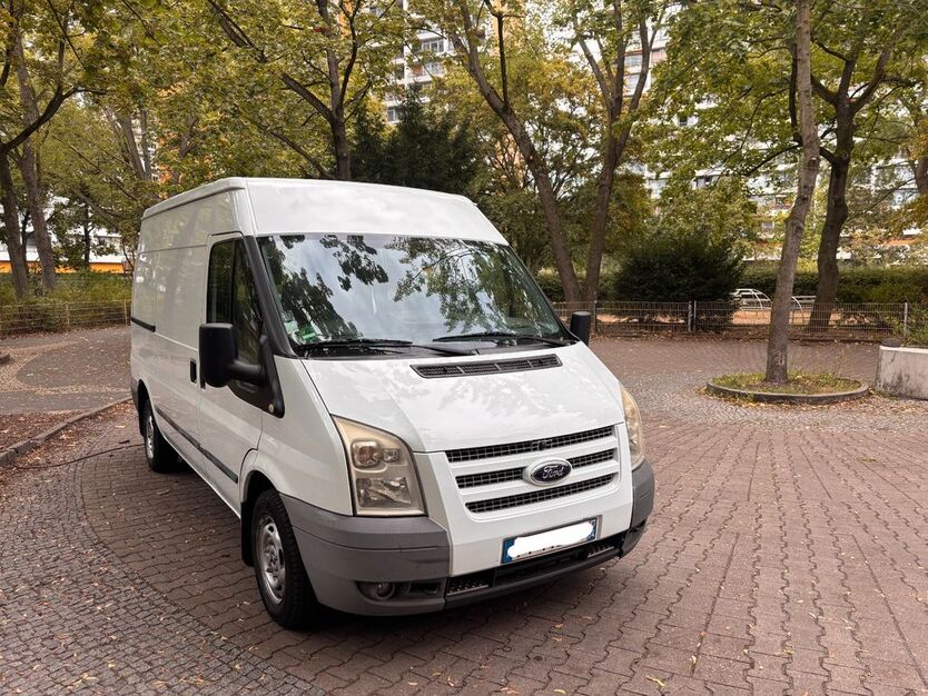 Ford Transit 215.000 km 6.700 € Berlin 12043
