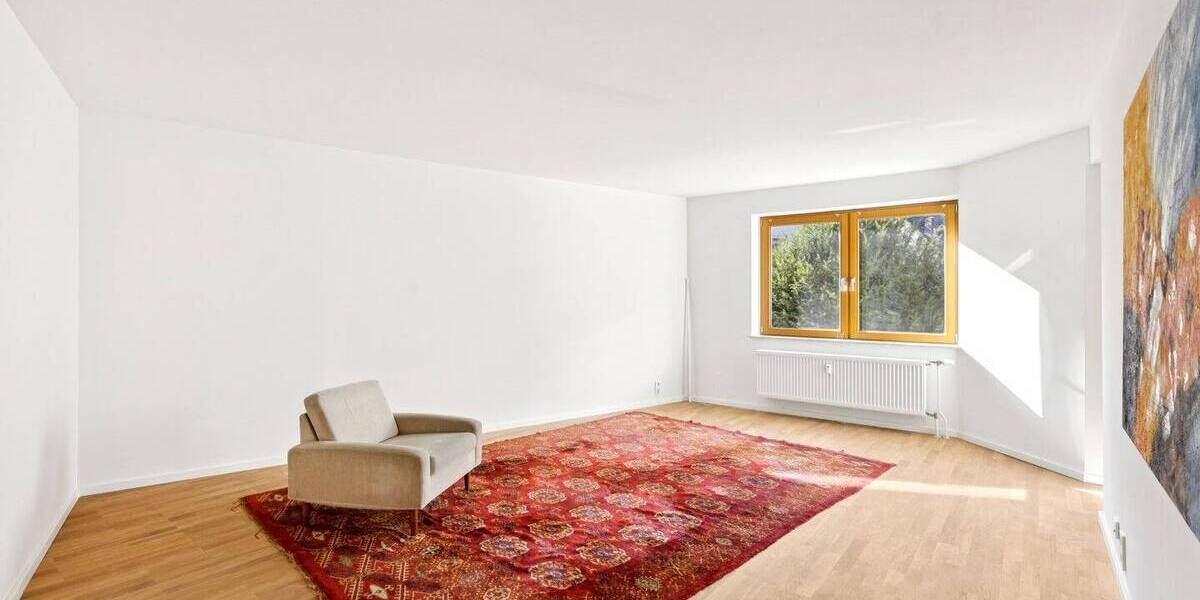 Helle 5-Zimmerwohnung mit Südwest-Balkon 5 zimmer