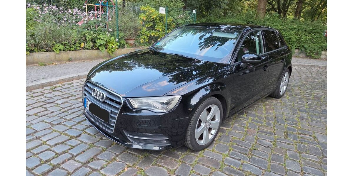 Audi A3 123.700 km 13.900 &euro; Berlin 10715