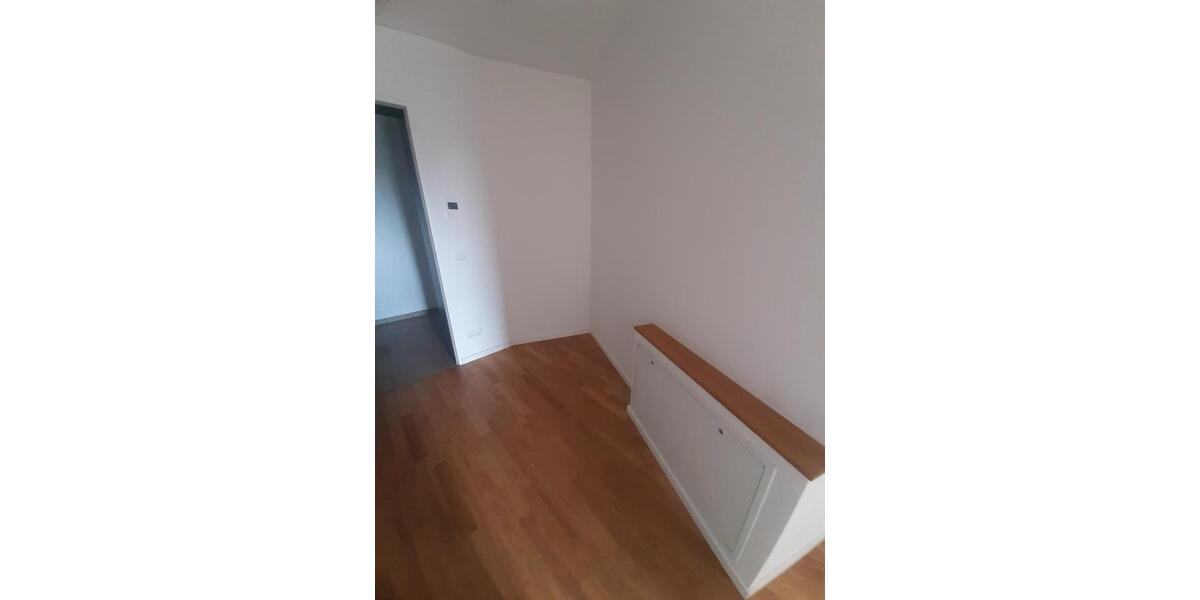 Etagenwohnung Berlin Lichtenberg - 3 Zimmer, 70 m&sup2;, 1.705&euro; | Angebot:25918108