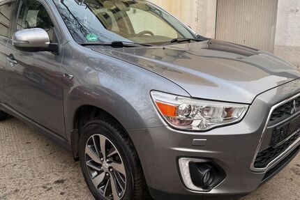 Mitsubishi ASX 99.280 km 9.999 € Berlin 10247
