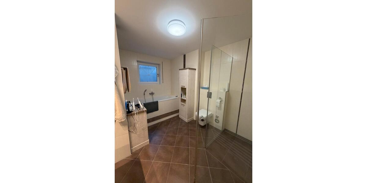 Maisonettenwohnung Glienicke/Nordbahn Nordbahn - 5 Zimmer, 140 m&sup2;, 2.570&euro; | Angebot:25340353