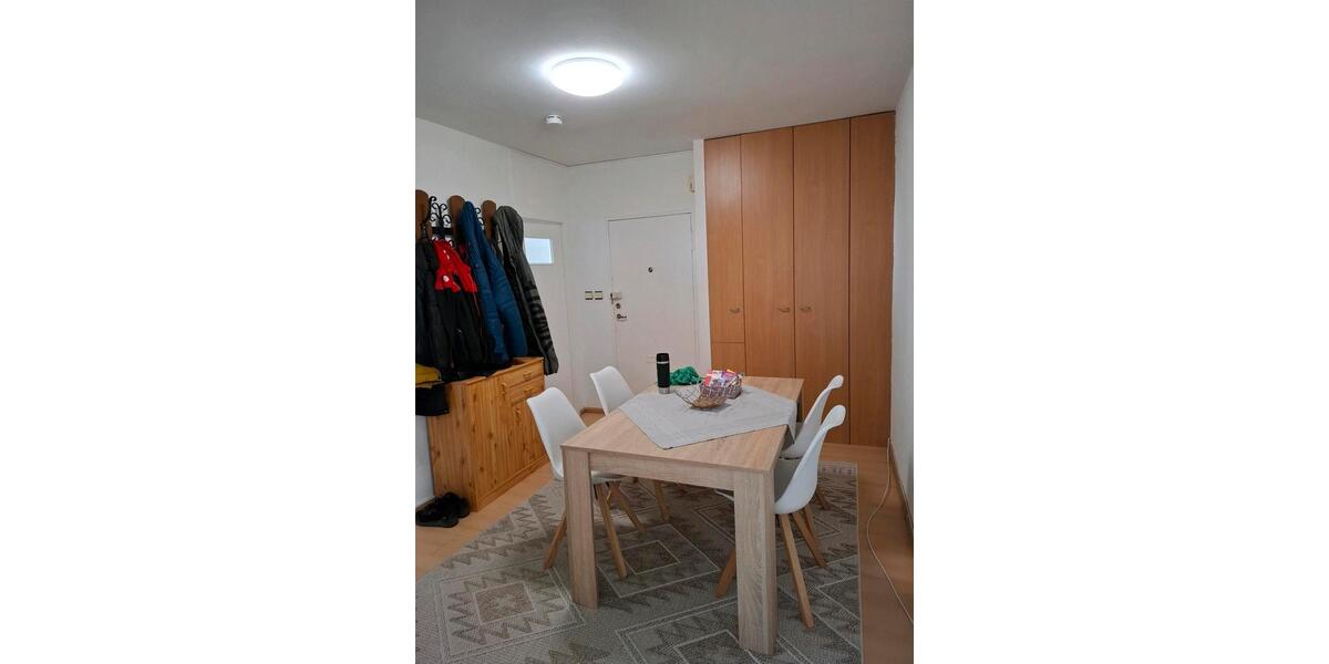 Etagenwohnung Berlin Spandau - 2 Zimmer, 65 m&sup2;, 1.220&euro; | Angebot:25942205