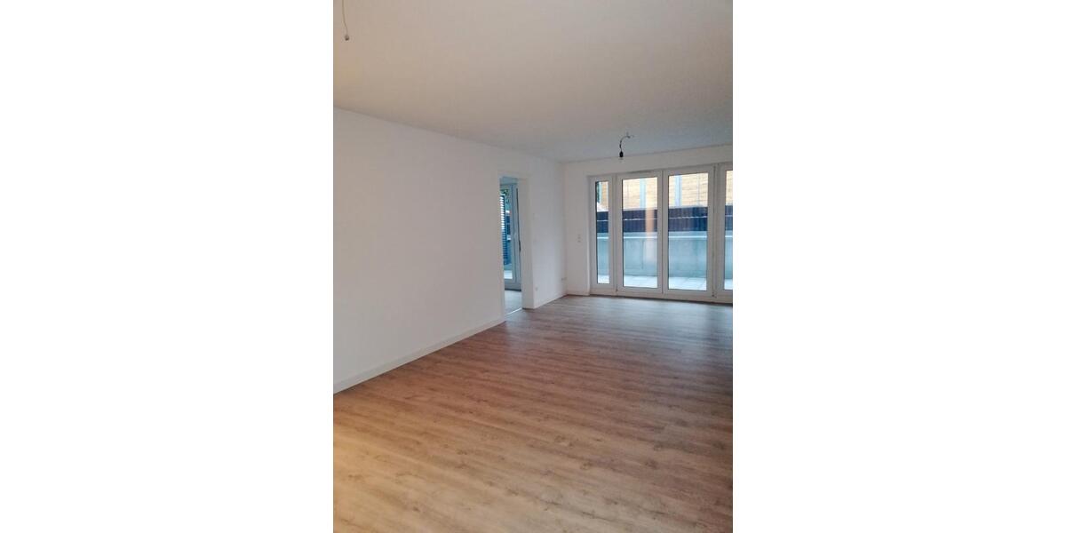 Hochparterre Falkensee - 2 Zimmer, 75 m&sup2;, 950&euro; | Angebot:26443020