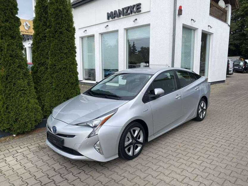 Toyota Prius 103.334 km 17.990 € Borgsdorf 16556