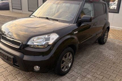 Kia Soul 151.167 km 3.999 € Ludwigsfelde 14974