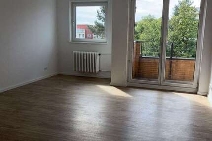 Wohnung Berlin Wilhelmstadt - 2 Zimmer, 65 m&sup2;, 849&euro; | Angebot:27328285