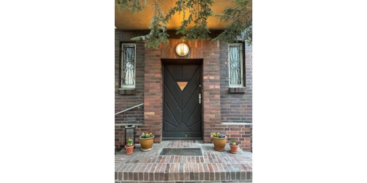 Dachgeschoßwohnung Berlin Neukölln - 2 Zimmer, 60 m&sup2;, 1.100&euro; | Angebot:25886952