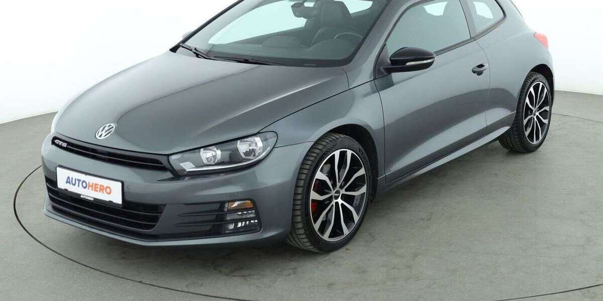 VW Scirocco 66.109 km 20.490 &euro; Berlin 14059
