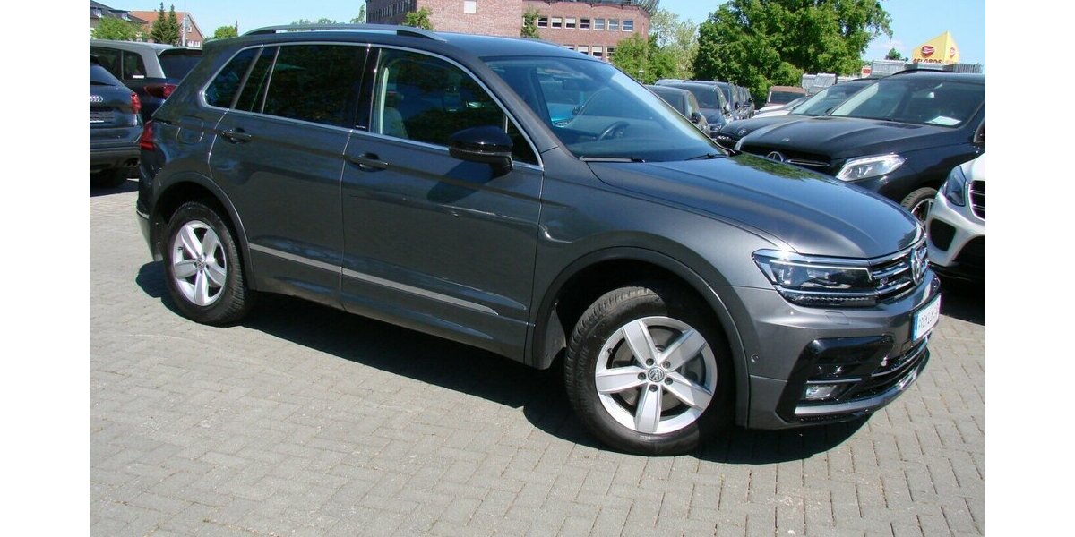VW Tiguan 2.0TSi 4Motion R-line ACC Navi LED Kamera 22.247 km 27.980 &euro; Falkensee 14612