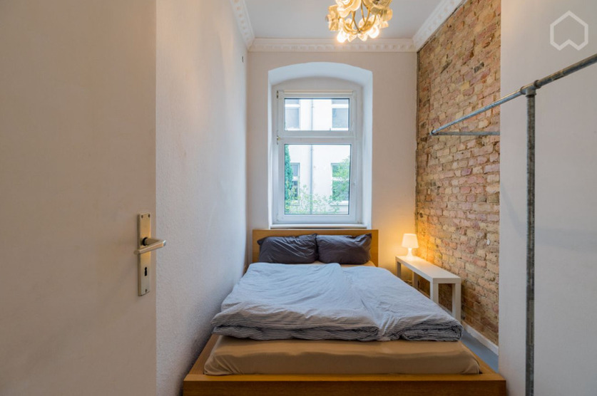 2 Zimmer Altbau - Wrangelkiez Görli - bezugsfrei & provisionsfrei