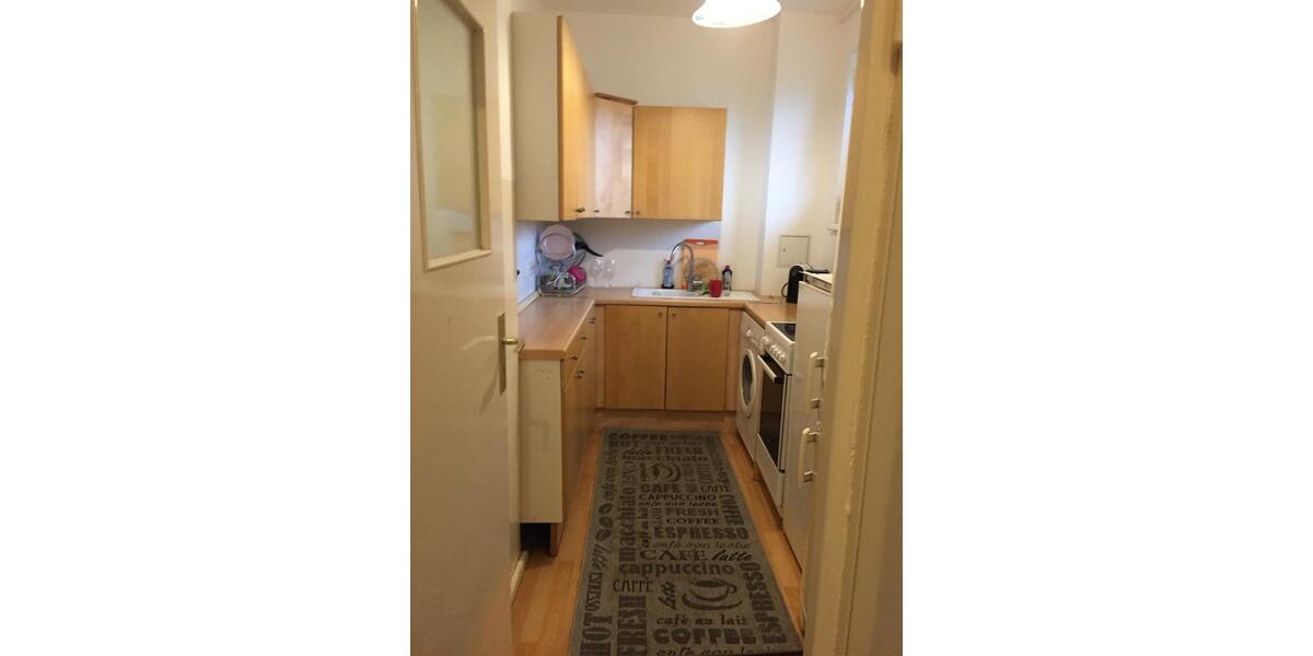 Etagenwohnung Berlin Charlottenburg-Wilmersdorf - 2 Zimmer, 70 m&sup2;, 1.200&euro; | Angebot:26652804