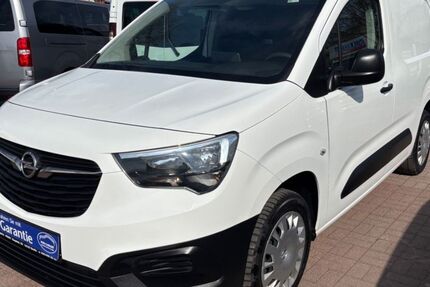 Opel Combo 110.985 km 12.700 &euro; Berlin 13127