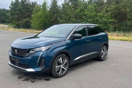 Peugeot 3008 181.000 km 11.900 &euro; Mittenwalde 15749