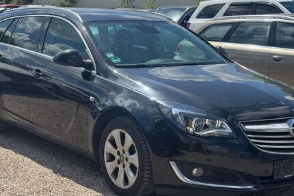 Opel Insignia 259.000 km 2.990 &euro; Berlin 13127