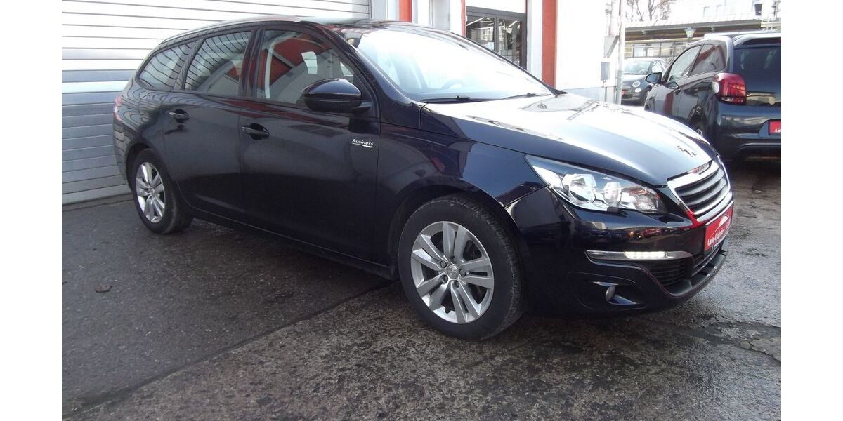 Peugeot 308 175.000 km 8.399 &euro; Berlin 12277
