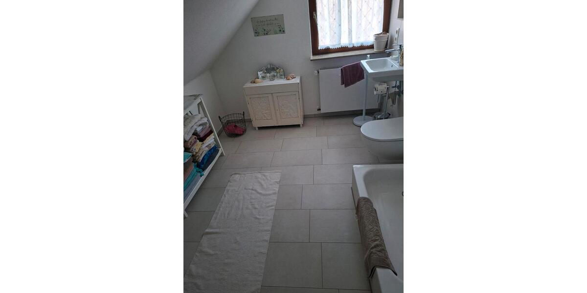 Dachgeschoßwohnung Falkensee - 1.5 Zimmer, 30 m&sup2;, 555&euro; | Angebot:26108360
