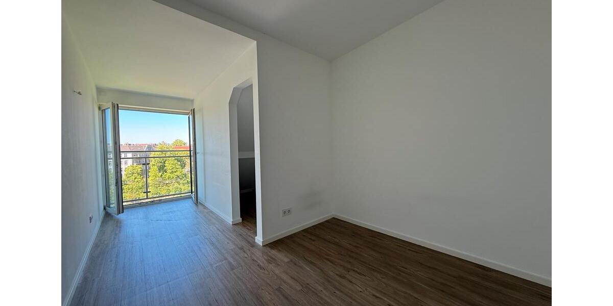 Dachgeschoßwohnung Berlin Rummelsburg - 2 Zimmer, 60 m&sup2;, 1.600&euro; | Angebot:26420895