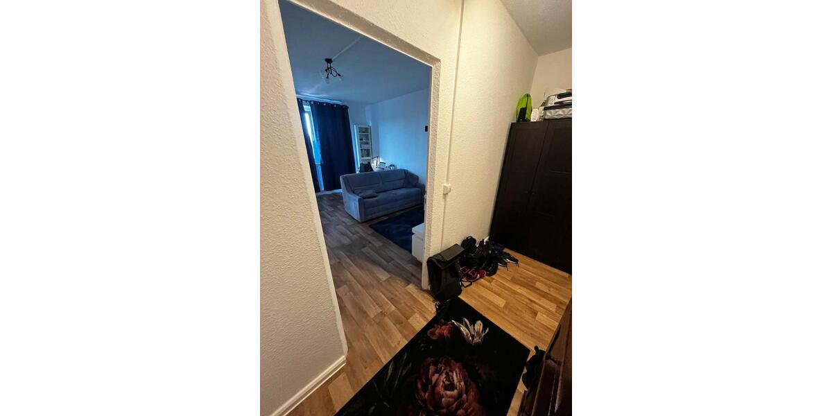 Etagenwohnung Berlin Marzahn-Hellersdorf - 1.5 Zimmer, 38 m&sup2;, 890&euro; | Angebot:24637889