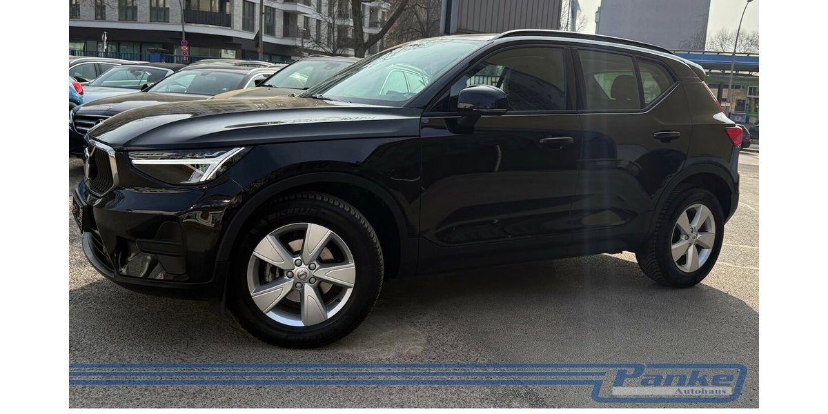 Volvo XC40 Essential 2WD 8G*LED*Virtuall*PDC*BT*Tempo* 15.156 km 25.990 &euro; Berlin 13187