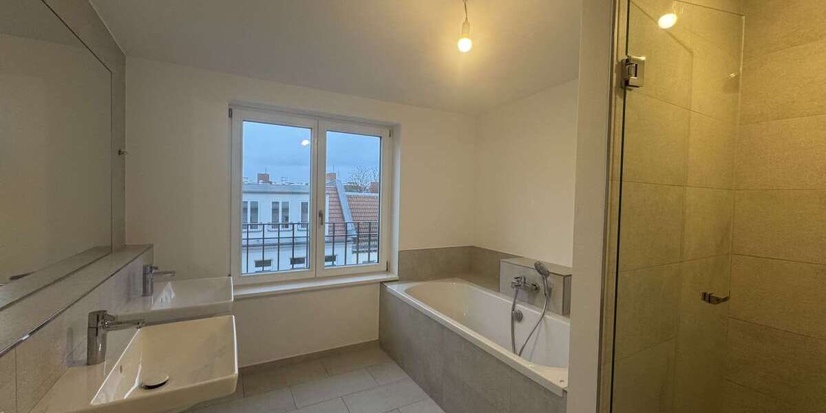 Etagenwohnung Berlin Moabit - 2 Zimmer, 96 m&sup2;, 1.640&euro; | Angebot:25026340