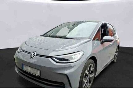 VW ID.3 25.657 km 25.888 &euro; Berlin 10709
